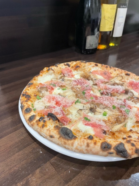 ポルチーニピッツァ